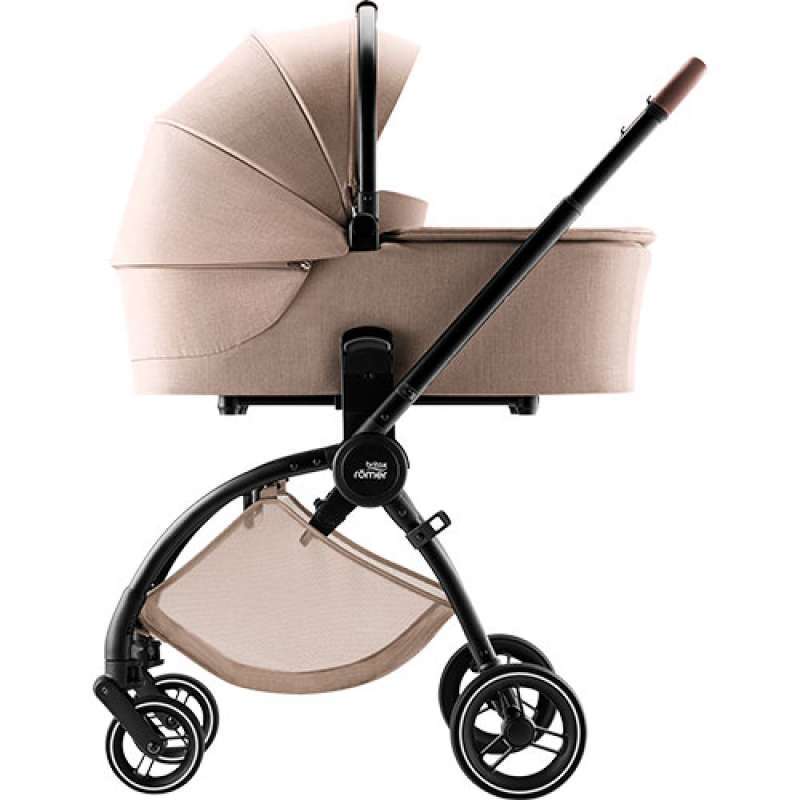 POUSSETTE BRITAX RÖMER RIO ET SIÈGE AUTO DUALFIX PRO
